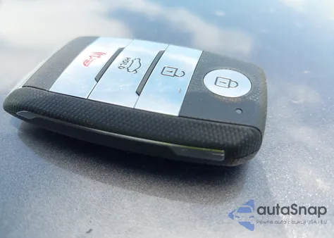 2020 Kia Optima Sx Turbo z USA, uszkodzony, nr VIN 5XXGW4L23LG423272